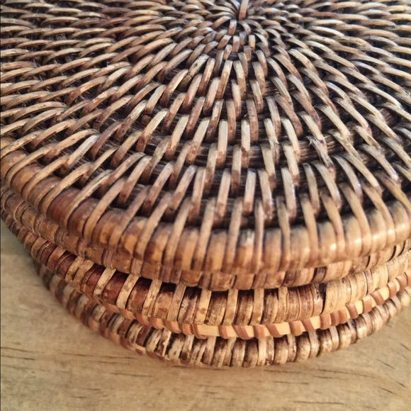 ➰ʜᴘ➰ Vintage Wicker Coasters Set of 4 - Picture 4 of 4